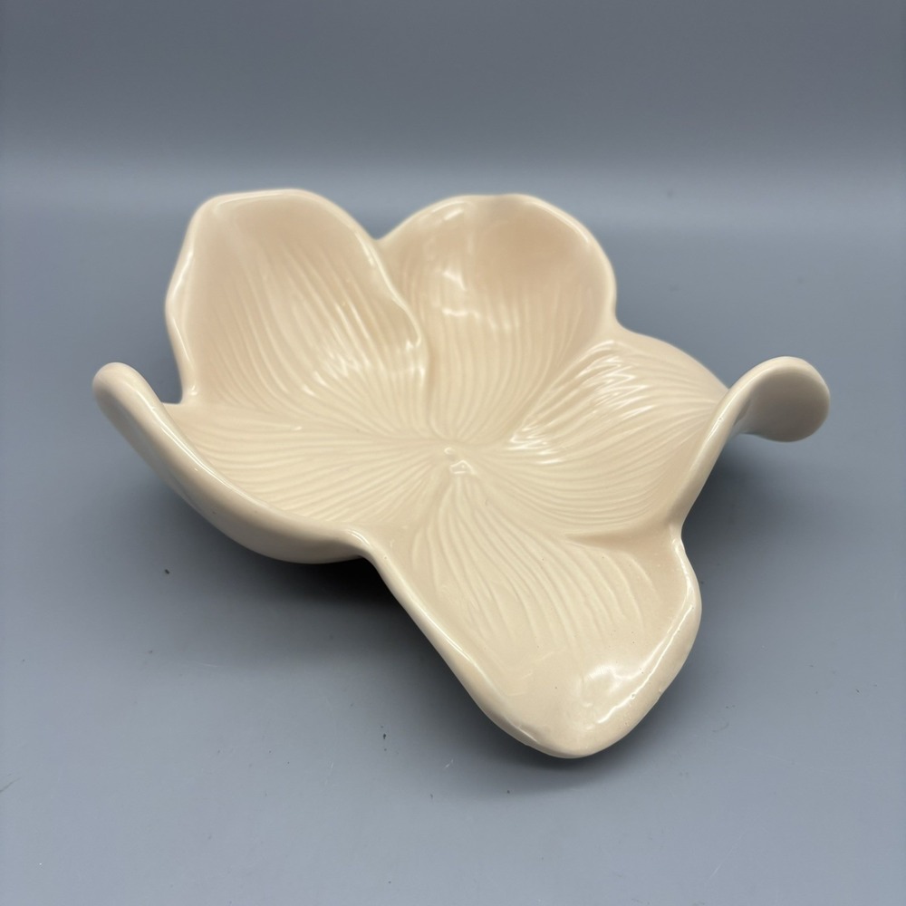 Arhaus Cream Magnolia Plate Flower Wall Hanging Decor Bowl 8.5" x 7"